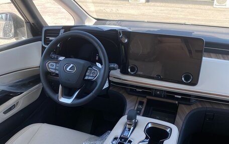 Lexus LM, 2025 год, 18 000 000 рублей, 21 фотография