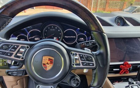 Porsche Cayenne III, 2018 год, 10 000 000 рублей, 10 фотография