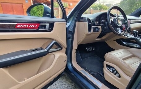 Porsche Cayenne III, 2018 год, 10 000 000 рублей, 8 фотография