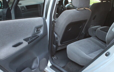 Toyota Corolla Spacio II, 2004 год, 800 000 рублей, 7 фотография