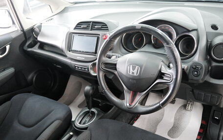 Honda Fit III, 2012 год, 1 089 000 рублей, 10 фотография