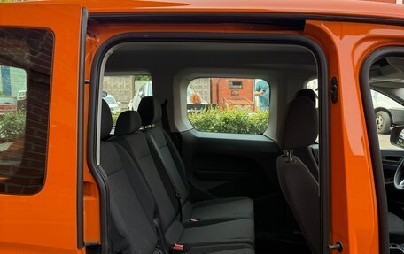 Volkswagen Caddy IV, 2021 год, 3 000 000 рублей, 10 фотография
