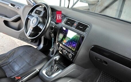Volkswagen Jetta VI, 2012 год, 1 050 000 рублей, 10 фотография