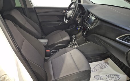 Hyundai Solaris II рестайлинг, 2017 год, 1 088 000 рублей, 12 фотография
