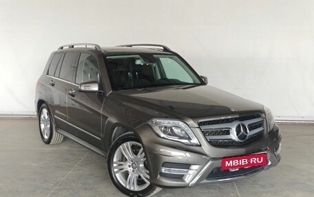 Mercedes-Benz GLK-Класс, 2015 год, 1 860 000 рублей, 3 фотография