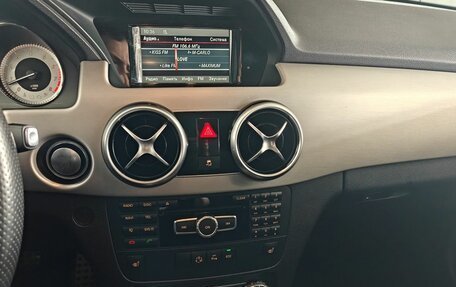 Mercedes-Benz GLK-Класс, 2015 год, 1 860 000 рублей, 15 фотография