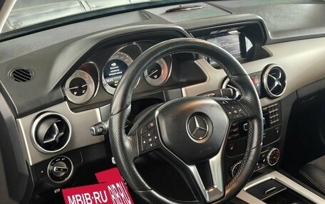 Mercedes-Benz GLK-Класс, 2015 год, 1 860 000 рублей, 12 фотография