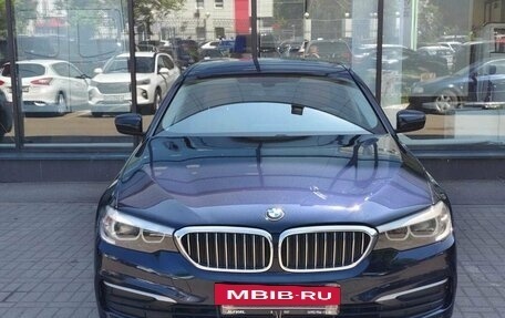 BMW 5 серия, 2019 год, 2 835 000 рублей, 2 фотография