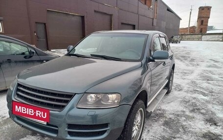 Volkswagen Touareg III, 2005 год, 1 000 000 рублей, 2 фотография