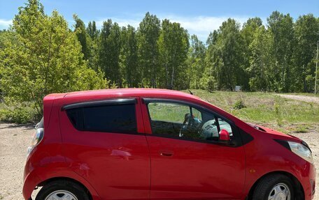 Chevrolet Spark III, 2011 год, 590 000 рублей, 3 фотография