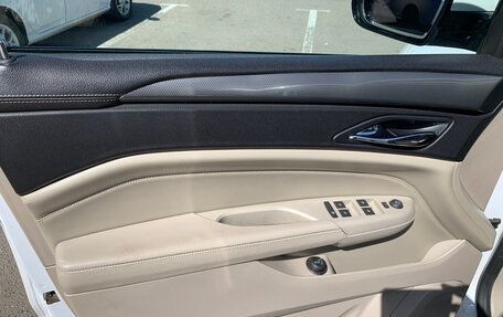 Cadillac SRX II рестайлинг, 2010 год, 1 290 000 рублей, 12 фотография