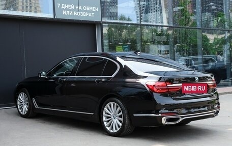 BMW 7 серия, 2017 год, 3 250 000 рублей, 7 фотография