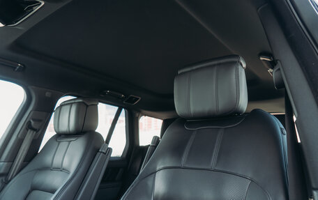 Land Rover Range Rover IV рестайлинг, 2019 год, 9 789 000 рублей, 15 фотография