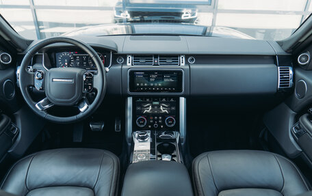Land Rover Range Rover IV рестайлинг, 2019 год, 9 789 000 рублей, 18 фотография