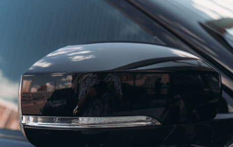Land Rover Range Rover IV рестайлинг, 2019 год, 9 789 000 рублей, 32 фотография