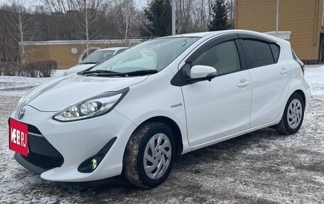 Toyota Aqua I, 2018 год, 1 450 000 рублей, 4 фотография