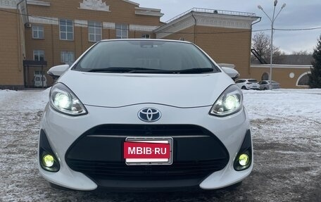 Toyota Aqua I, 2018 год, 1 450 000 рублей, 2 фотография
