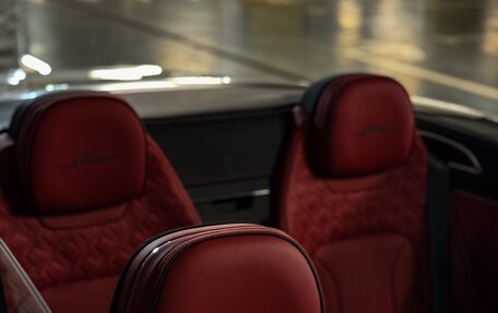 Bentley Continental GT III, 2024 год, 38 000 000 рублей, 7 фотография