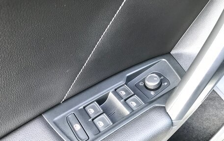 Volkswagen Tiguan II, 2021 год, 4 490 000 рублей, 24 фотография