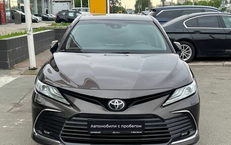 Toyota Camry, 2021 год, 3 100 000 рублей, 3 фотография