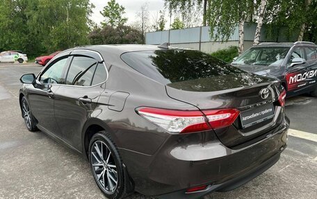 Toyota Camry, 2021 год, 3 100 000 рублей, 6 фотография