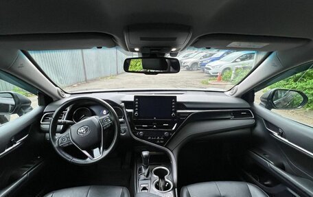 Toyota Camry, 2021 год, 3 100 000 рублей, 12 фотография