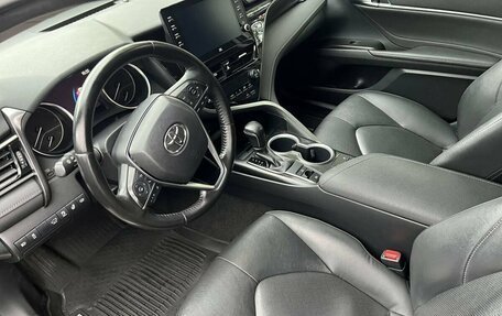 Toyota Camry, 2021 год, 3 100 000 рублей, 22 фотография