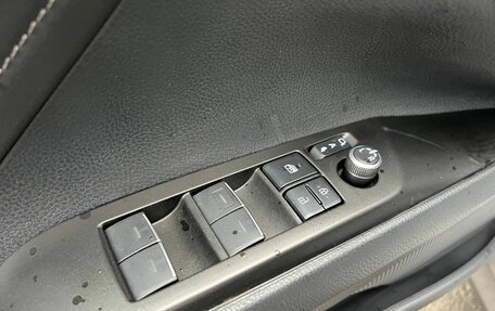 Toyota Camry, 2021 год, 3 100 000 рублей, 25 фотография