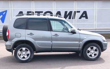Chevrolet Niva I рестайлинг, 2012 год, 397 000 рублей, 3 фотография