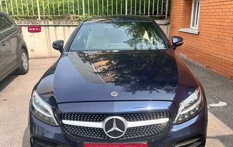 Mercedes-Benz C-Класс, 2019 год, 2 500 000 рублей, 1 фотография