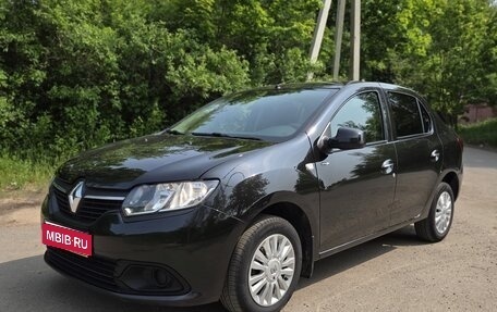 Renault Logan II, 2016 год, 915 000 рублей, 1 фотография
