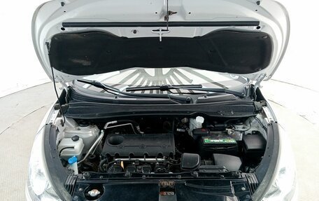 Hyundai ix35 I рестайлинг, 2012 год, 1 050 000 рублей, 11 фотография
