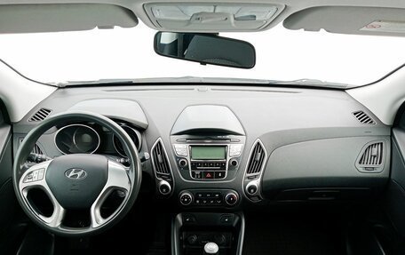 Hyundai ix35 I рестайлинг, 2012 год, 1 050 000 рублей, 17 фотография