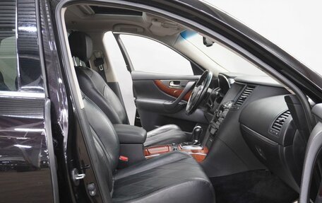Infiniti QX70, 2016 год, 2 320 000 рублей, 11 фотография