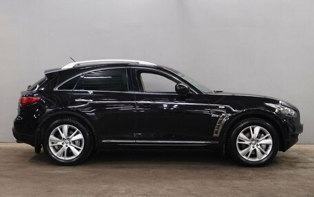 Infiniti QX70, 2016 год, 2 320 000 рублей, 8 фотография