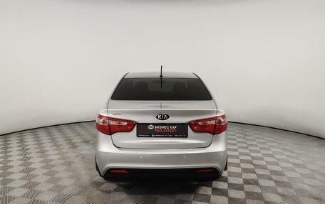KIA Rio III рестайлинг, 2013 год, 775 000 рублей, 6 фотография