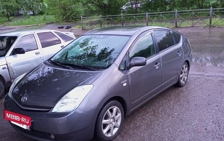 Toyota Prius, 2008 год, 900 000 рублей, 3 фотография