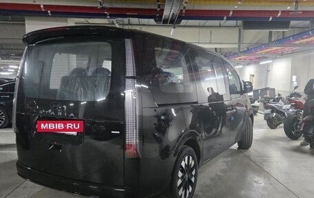 Hyundai Staria, 2025 год, 6 490 000 рублей, 3 фотография