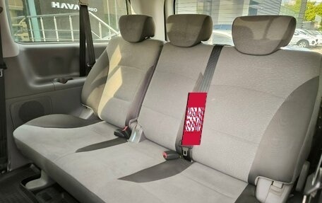 Hyundai H-1 II рестайлинг, 2015 год, 1 869 000 рублей, 20 фотография