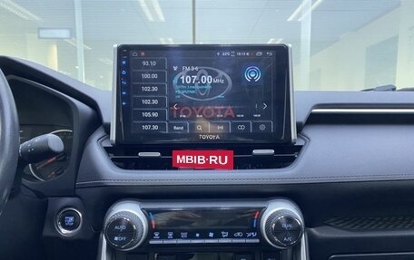 Toyota RAV4, 2020 год, 3 099 000 рублей, 18 фотография