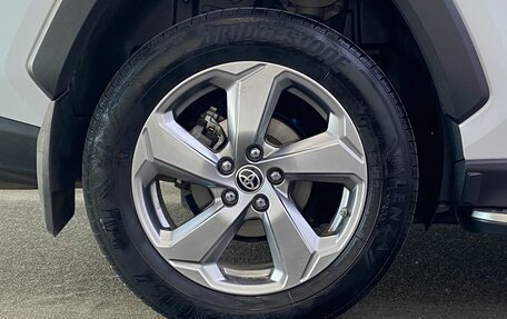 Toyota RAV4, 2020 год, 3 099 000 рублей, 22 фотография