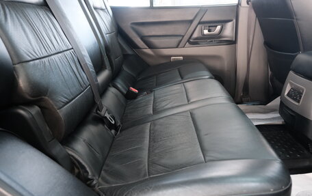 Mitsubishi Pajero III рестайлинг, 2006 год, 1 449 000 рублей, 28 фотография
