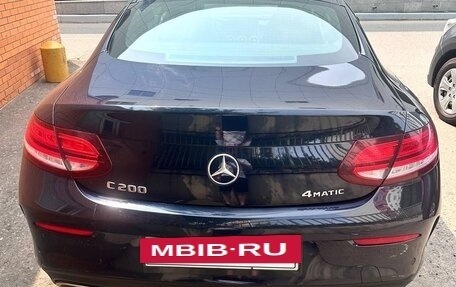 Mercedes-Benz C-Класс, 2019 год, 2 500 000 рублей, 3 фотография