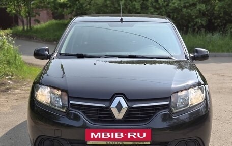 Renault Logan II, 2016 год, 915 000 рублей, 2 фотография