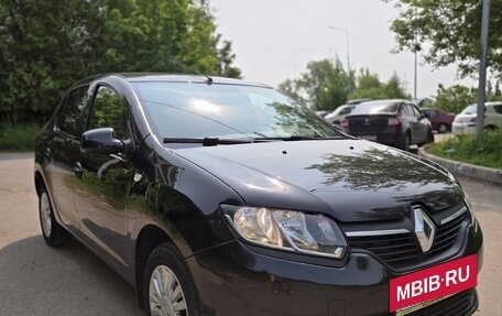 Renault Logan II, 2016 год, 915 000 рублей, 3 фотография