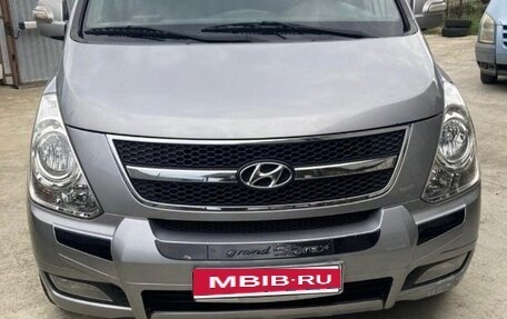 Hyundai Grand Starex Grand Starex I рестайлинг 2, 2012 год, 2 100 000 рублей, 1 фотография