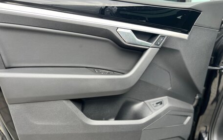 Volkswagen Touareg III, 2019 год, 4 425 000 рублей, 10 фотография
