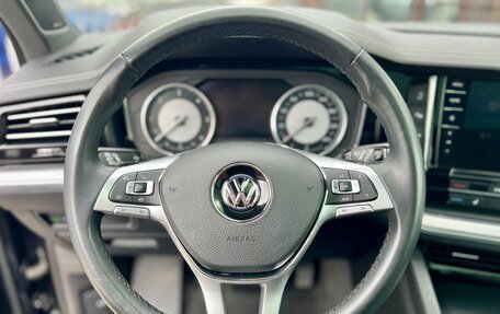 Volkswagen Touareg III, 2019 год, 4 425 000 рублей, 15 фотография
