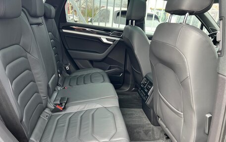 Volkswagen Touareg III, 2019 год, 4 425 000 рублей, 19 фотография