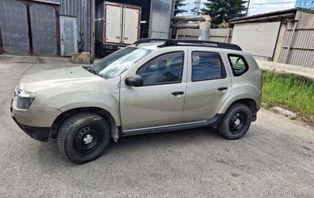 Renault Duster I рестайлинг, 2013 год, 900 000 рублей, 2 фотография